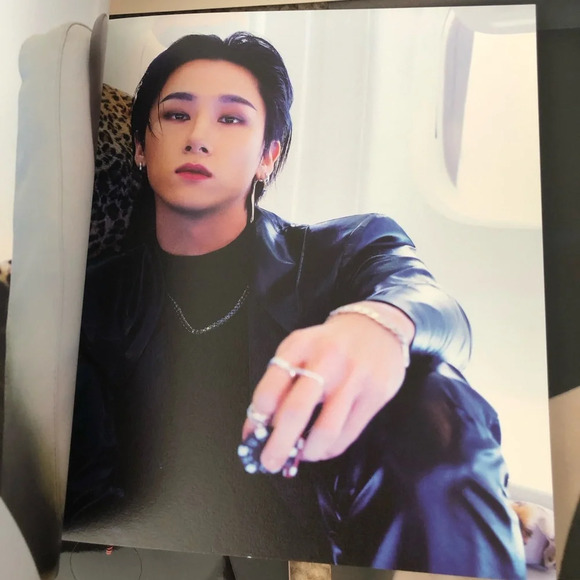 Monsta X One of a Kind Album Version 3: with Pre-order Benefits - Picture 7 of 8